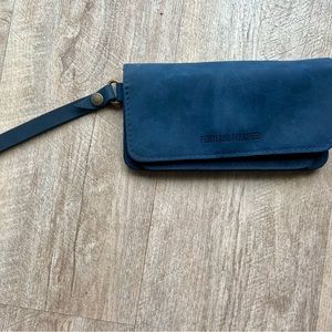 Portland Leather Lily Wristlet